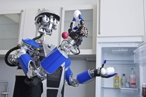 ARMAR робот для помощи на кухне