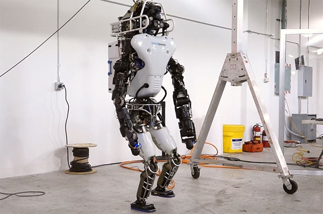 Робот Atlas от Boston Dynamics