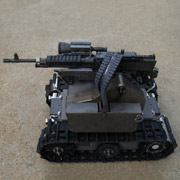Об отправке этого робота в Ирак компания пока не говорит, но его предшественники уже попробовали песок на вкус (фото с сайта wired.com).