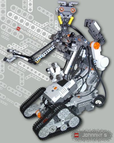 Робот Johnny 5 из конструктора LEGO