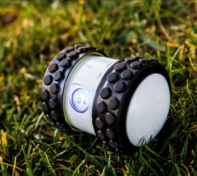 Sphero 2B - роботизированная игрушка от компании Orbotix