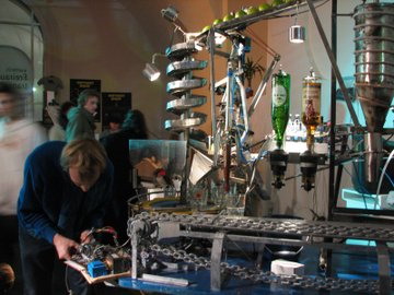 Лучшие роботы-бармены на Roboexotica Festival