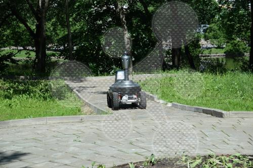 фото робота-патрульного из России