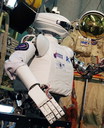 Российски робот-астронавт