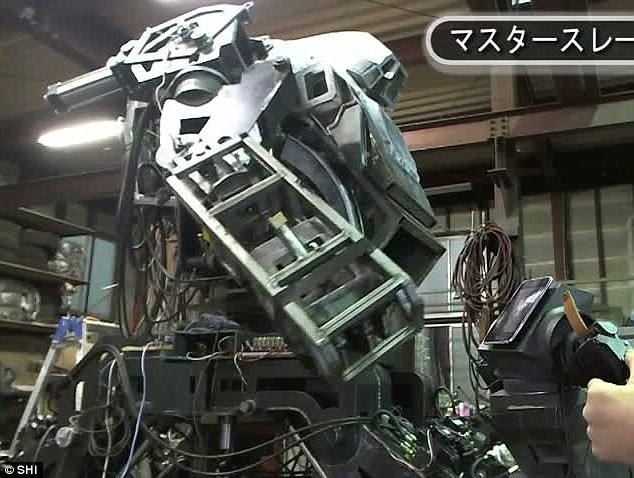 В Японии создали 5-тонного робота