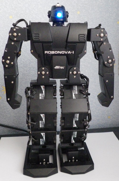 robonova робот