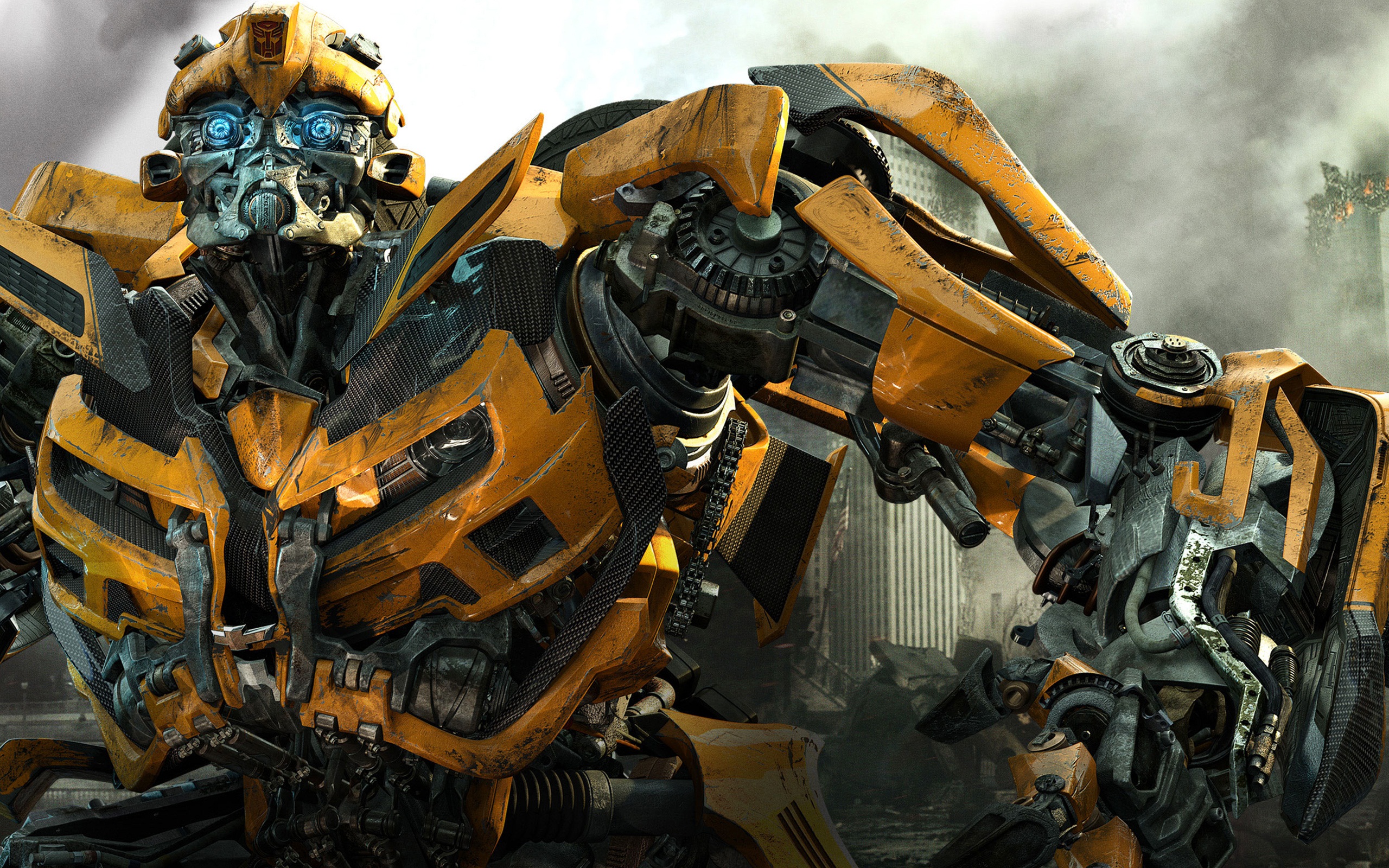 Best transformers. Трансформеры Бамблби.. Бамблби 1. Бамблби 2014. Бамблби и Оптимус.