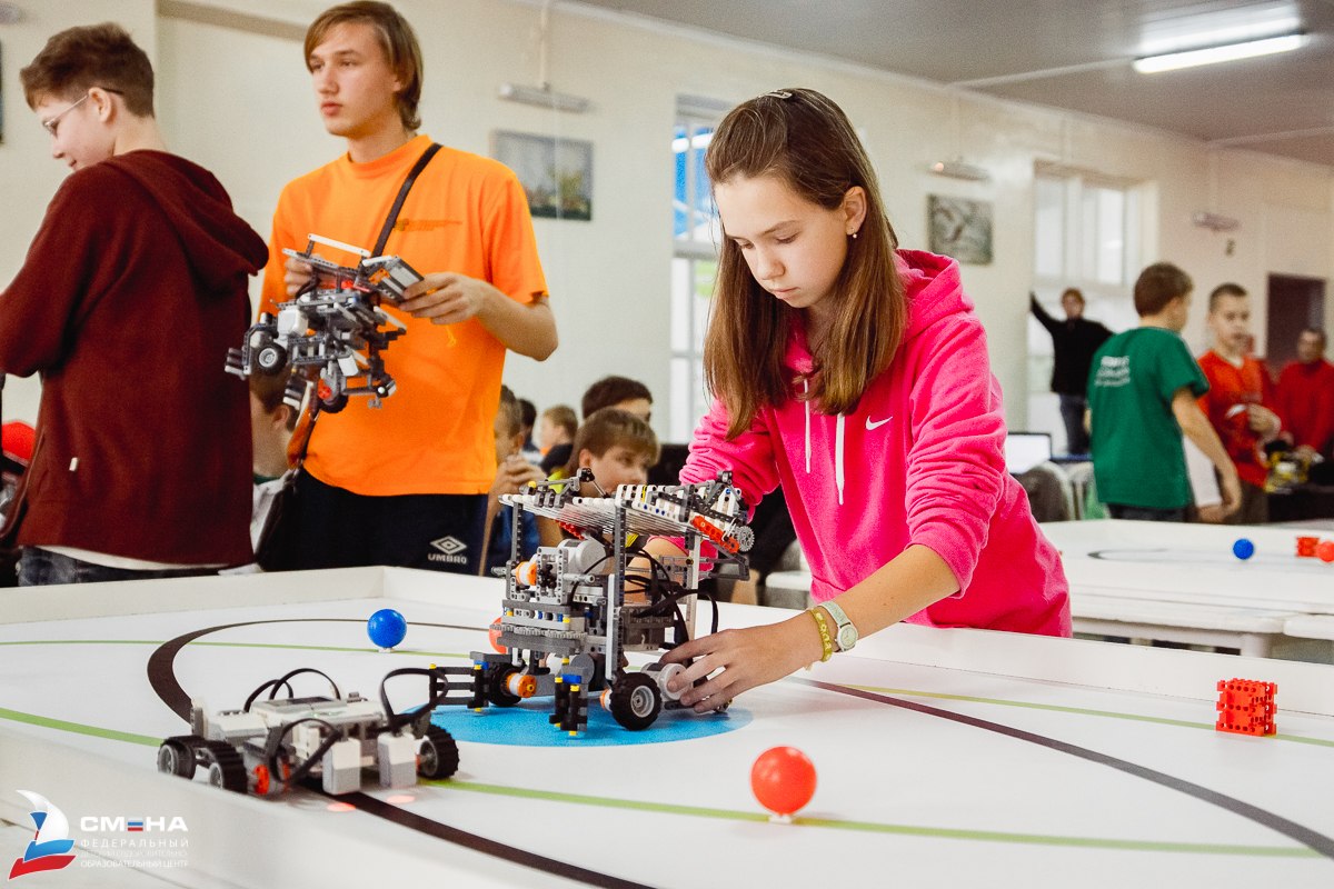 Робототехника практика. Робототехника для детей. Робототехника для дошкольников. Спортивная робототехника. Научный кружок для детей.