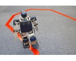 Робот ходит по линии - Роботы Японии