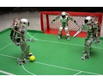 бей по воротам 2 - роботы в футболе