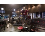 робот в процессе - Iron Man (2008)