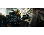 робот и человек - Transformers с игры