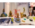фото с выставки роботов 28 - Robotics Expo 2014