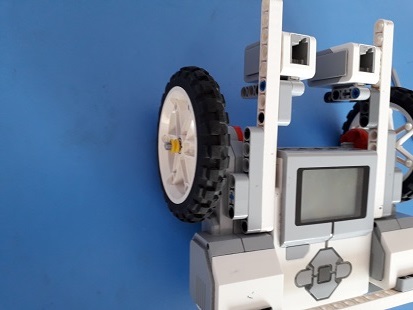 крепление колес к блоку ev3