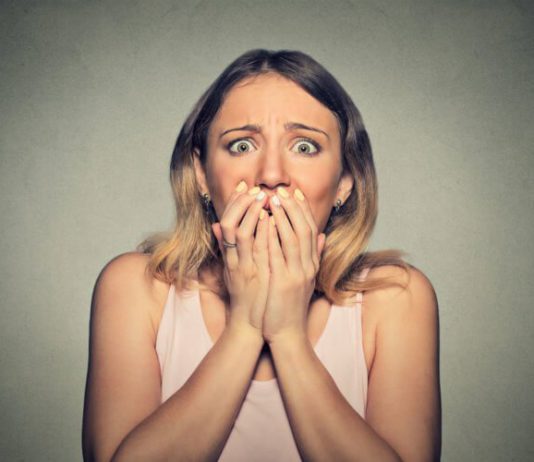 Почему коронавирусная паника может быть опаснее самой болезни?