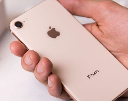 Что лучше купить iPhone SE 2020 или топовый Android-смартфон