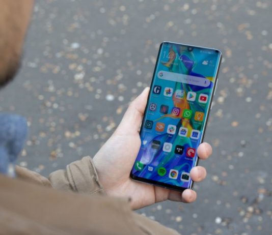 Хотите купить Huawei P30 Pro? А стоит ли? Что говорят владельцы