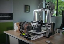 Люксовые «дрыгостолы» от Stacker вышли на Kickstarter