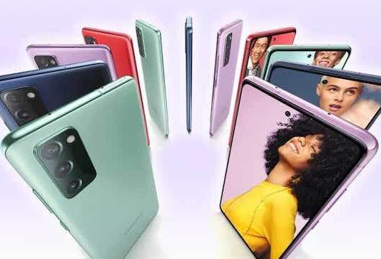 Samsung показала Galaxy S20 FE — смартфон за нормальные деньги