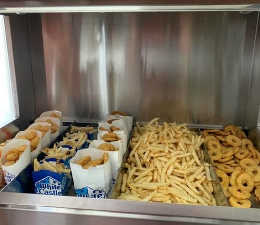 Робот заменит повара и приготовит меню из 19 блюд