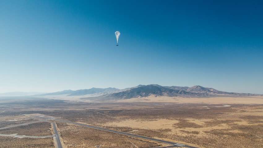 312 дней в воздухе: воздушный шар Google установил мировой рекорд