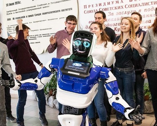 Первый робот-ректор: промобот в Самарском политехе
