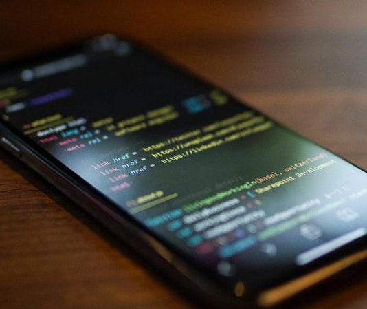 Можно ли взломать iPhone 11 Pro за 10 секунд?