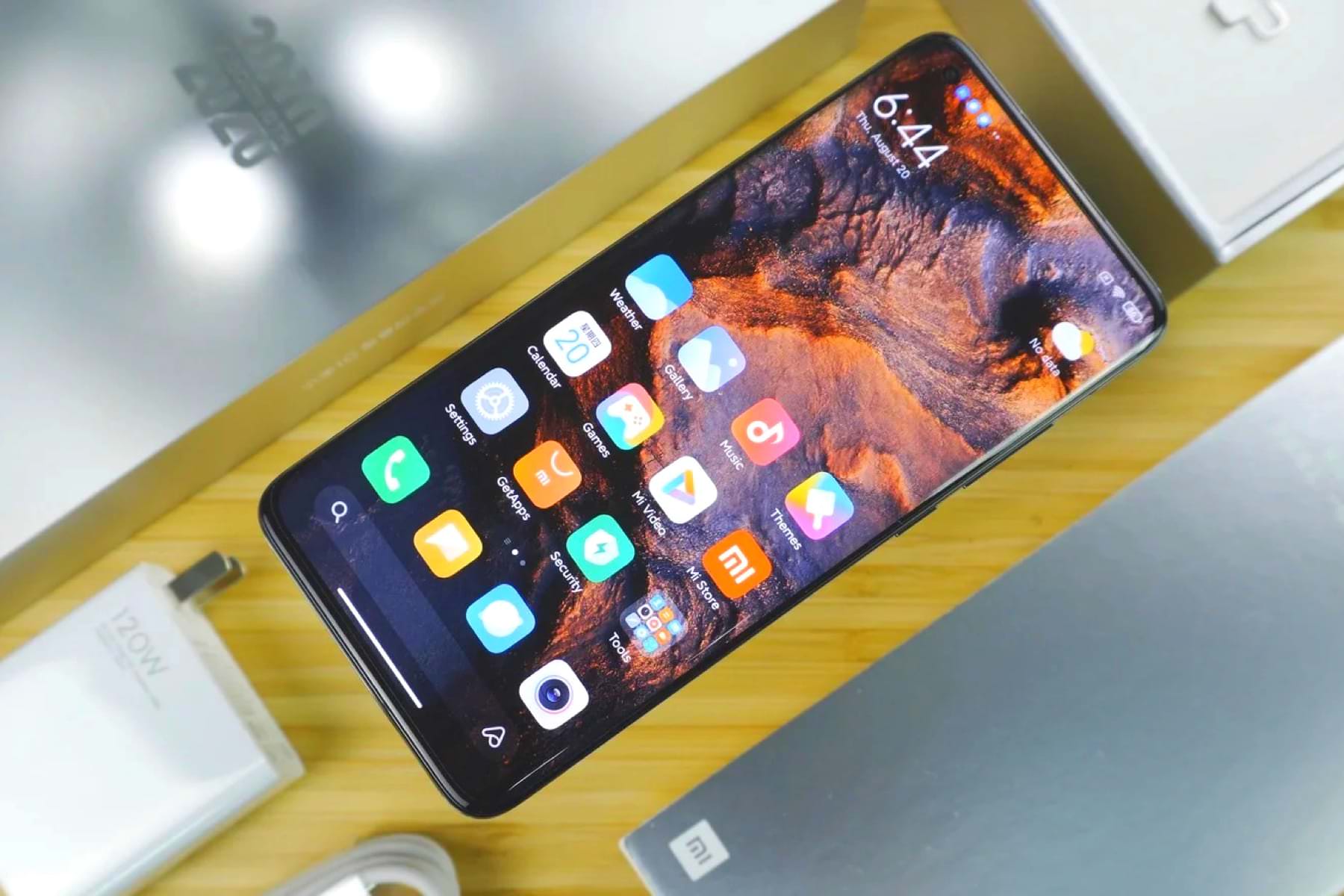 Xiaomi Mi 11 – самый лучший в мире смартфон 2021 года