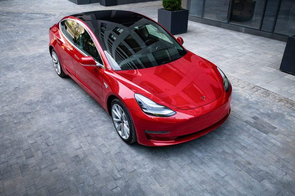 Автомобили Tesla тоже могуть стать полностью беспилотными Автомобили Tesla тоже могуть стать полностью беспилотными