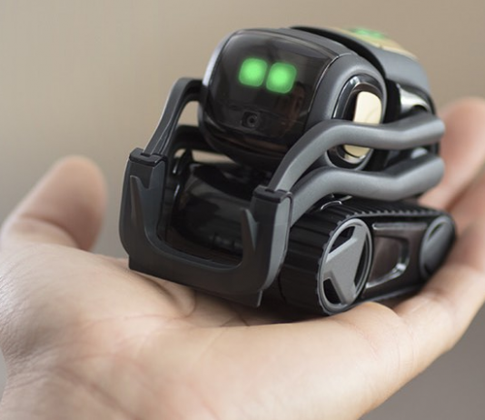 Роботы и нейронные сети: как ИИ лечит депрессию у людей