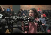 Как прошла премьера фильма «Эра роботов» // Шоу роботов UNI3 и RoboAnt